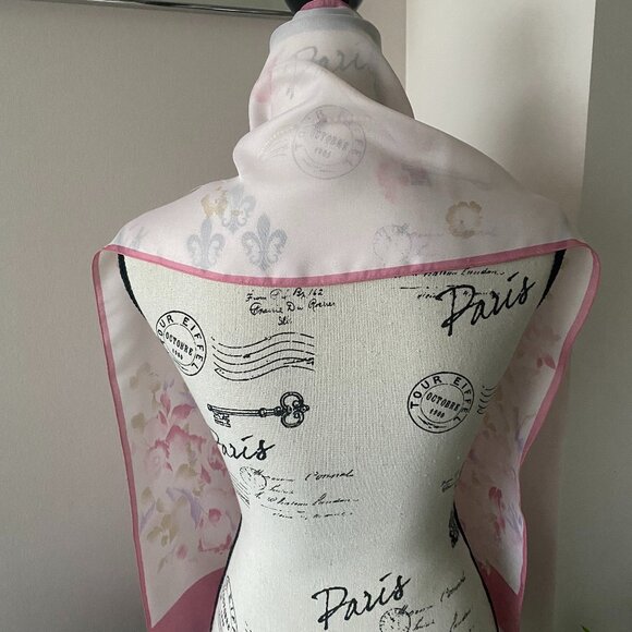 Vintage Pink & White Floral Scarf - Picture 2 of 6